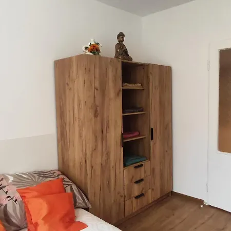 Apartament Orange *